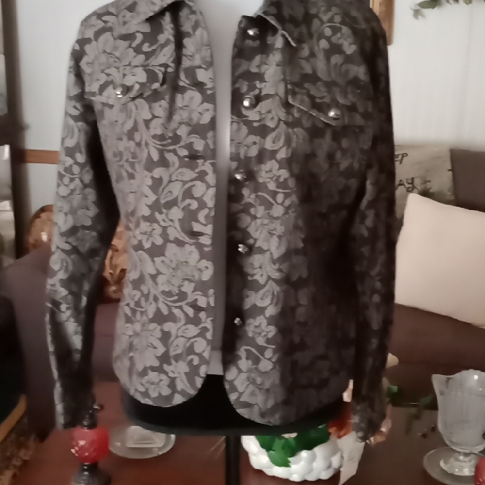 Beautiful 100% cotton jacket